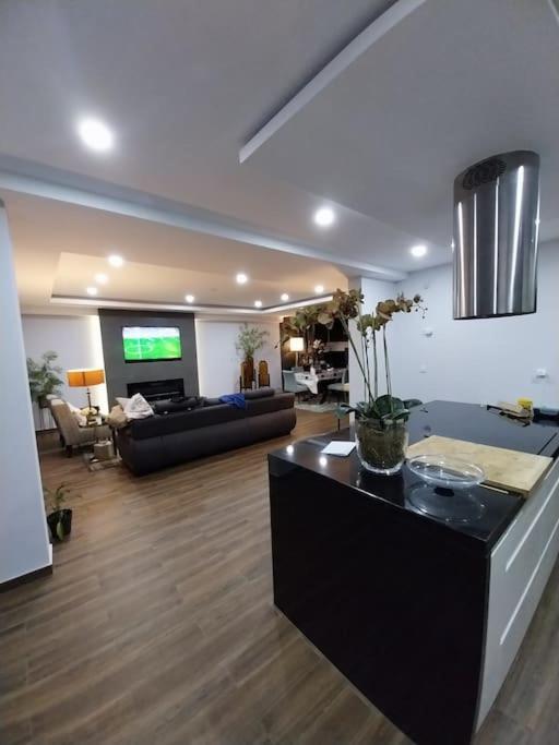 Vila Valadares House Corroios Exteriér fotografie
